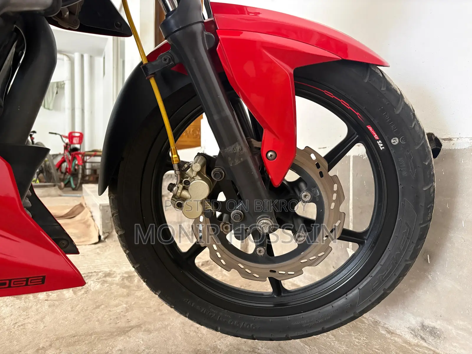 TVS Apache RTR 160 4V 2021 Red