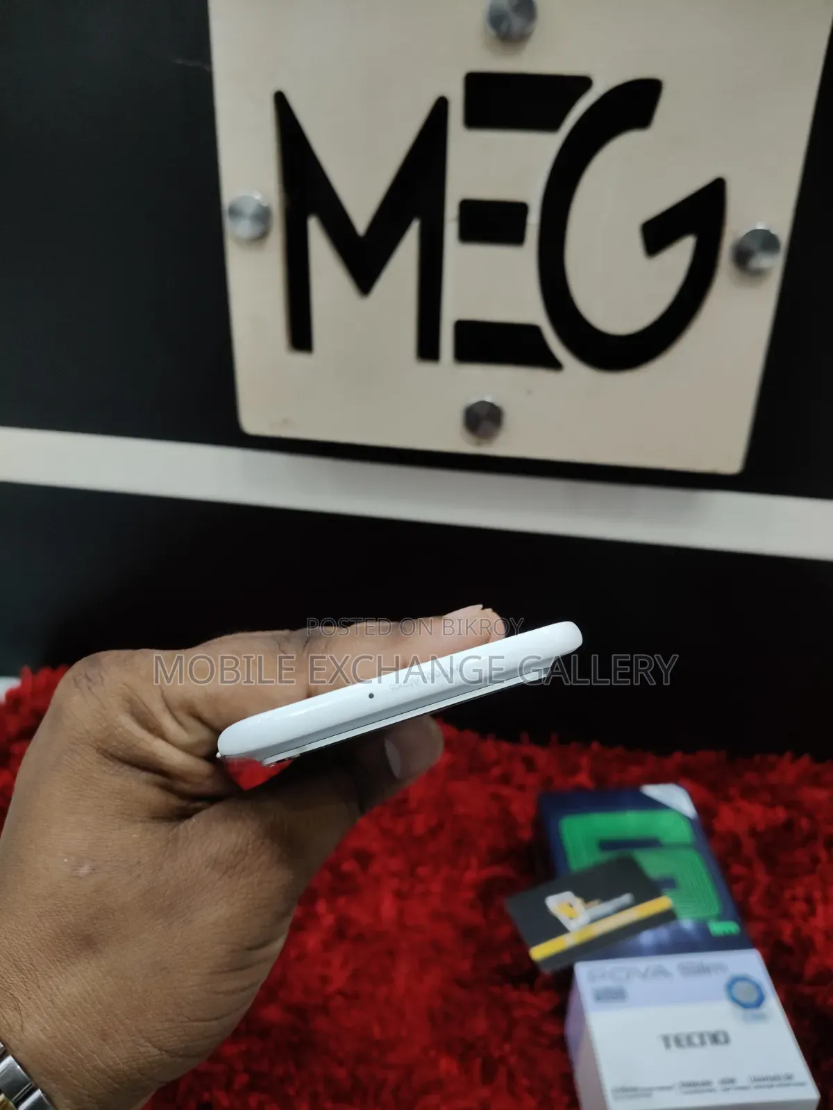 Tecno Pova 5 256 GB White