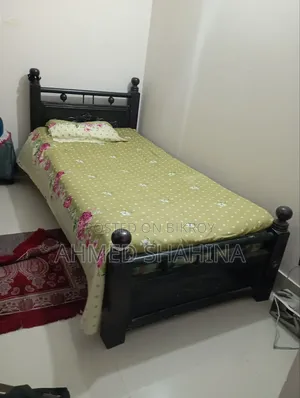 সিঙ্গেল বেড, গর্জন কাঠ
