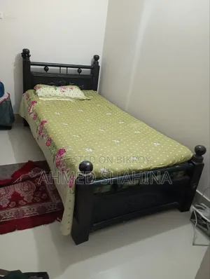 সিঙ্গেল বেড, গর্জন কাঠ