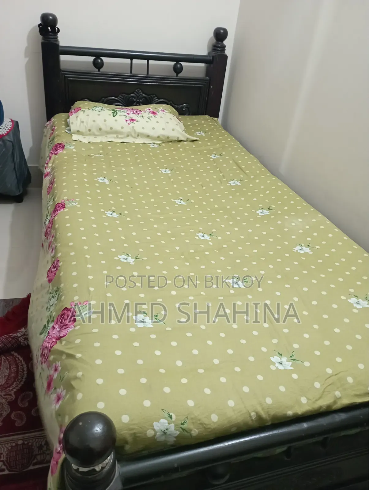 সিঙ্গেল বেড, গর্জন কাঠ