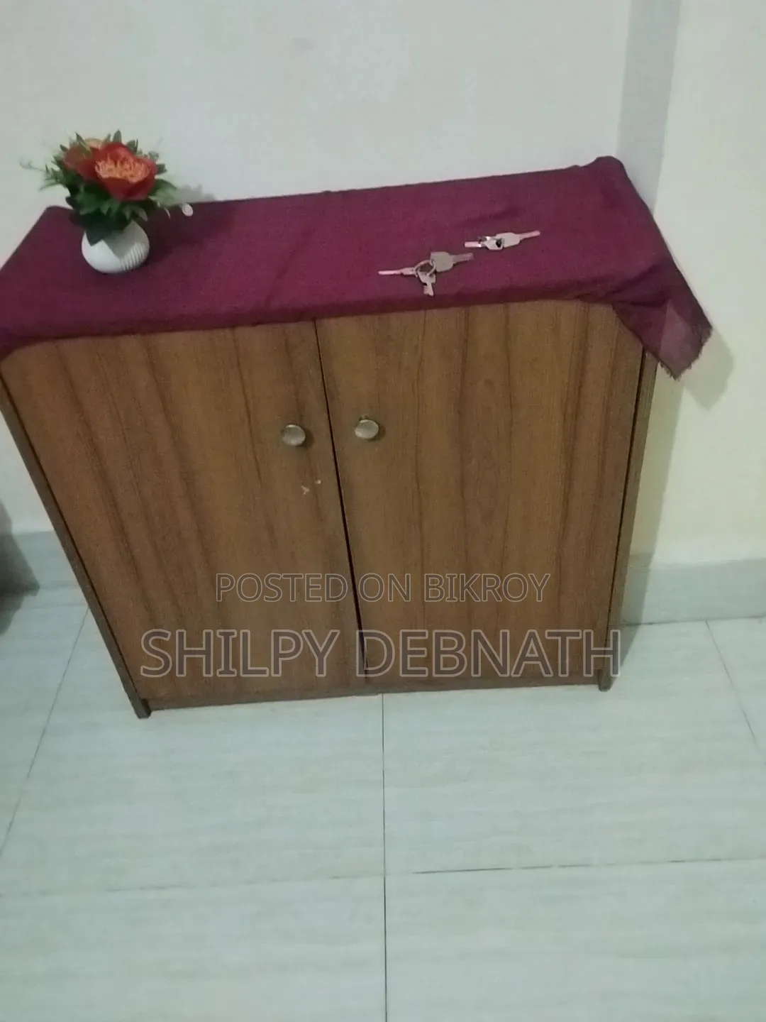 আসবাবপত্র এবং আলমারি