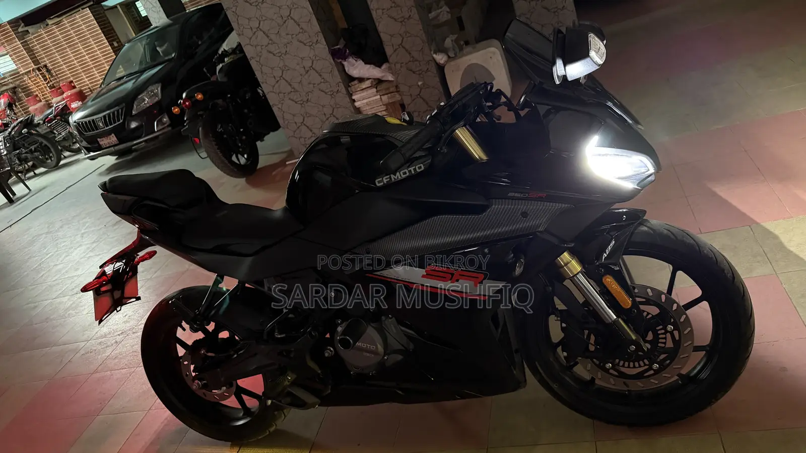 CFMoto 250SR 2025 Black