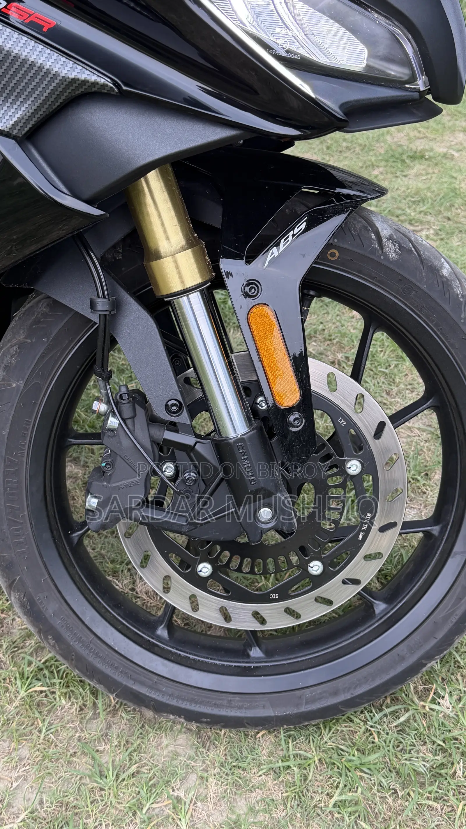 CFMoto 250SR 2025 Black