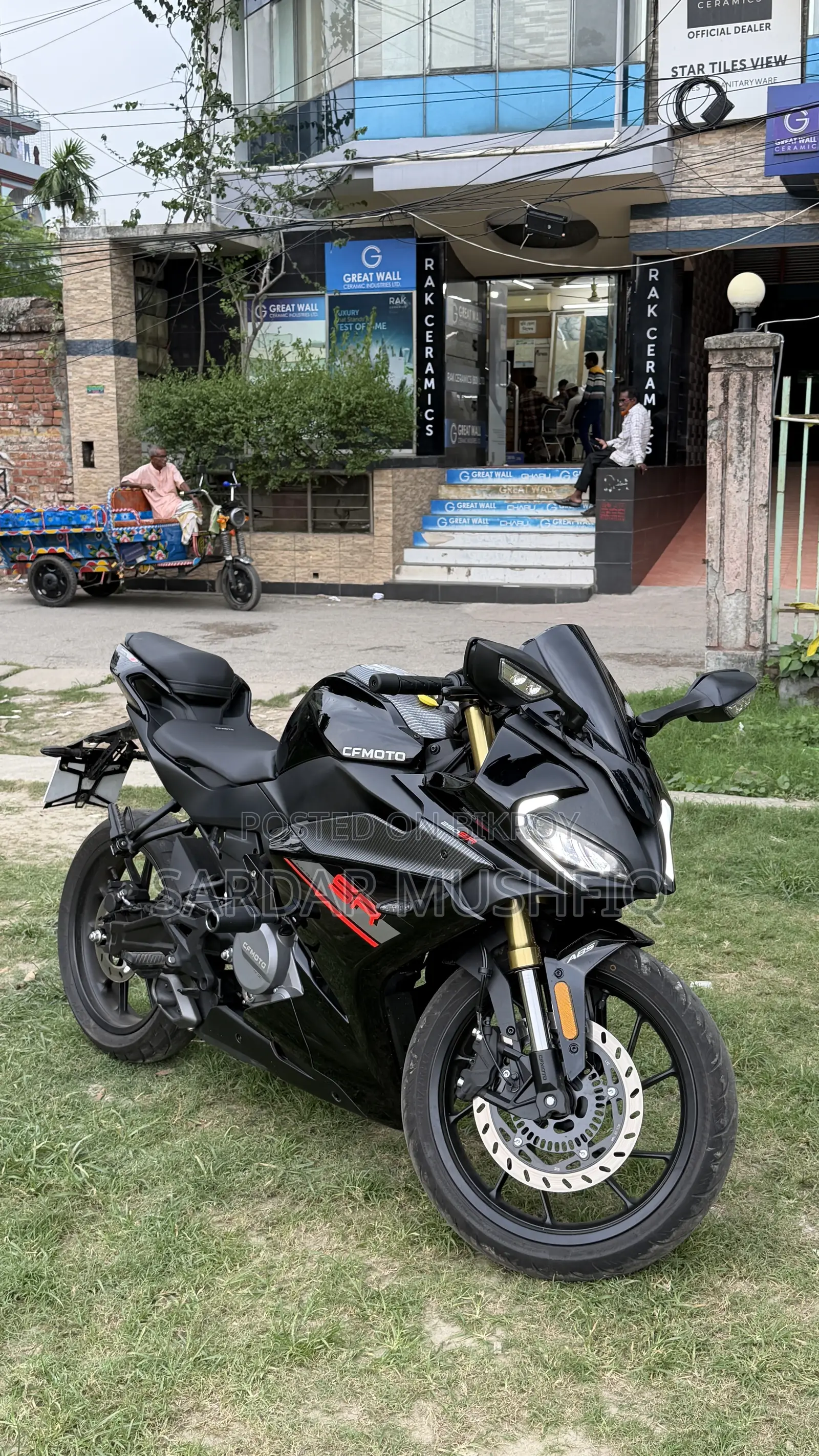 CFMoto 250SR 2025 Black