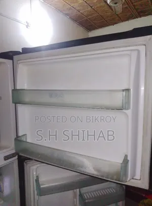 Samsung Fridge for sale approx 315 liters +