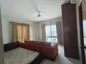 গুলশানে ভাড়ার জন্য ৩ বেডরুমের ফার্নিশড অ্যাপার্টমেন্ট