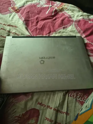 Laptop 4GB Intel Core i3 HDD 500GB