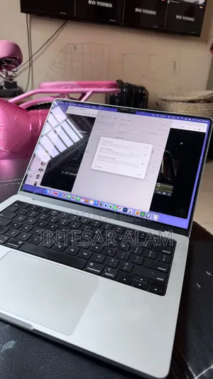 Laptop Apple MacBook Pro 2023 M2 Pro 16GB Apple M2 SSD 512GB