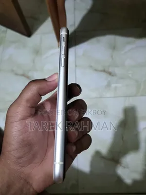 Apple iPhone 11 64 GB White