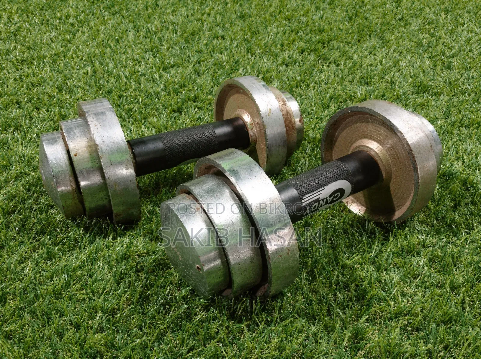 10 Kg Adjustable Dumbbell Set (5 Kg Each)