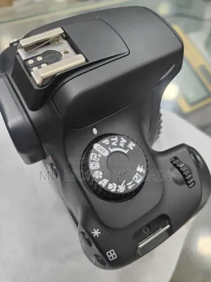 Canon 4000D 18-55 mm (Very lightly used)