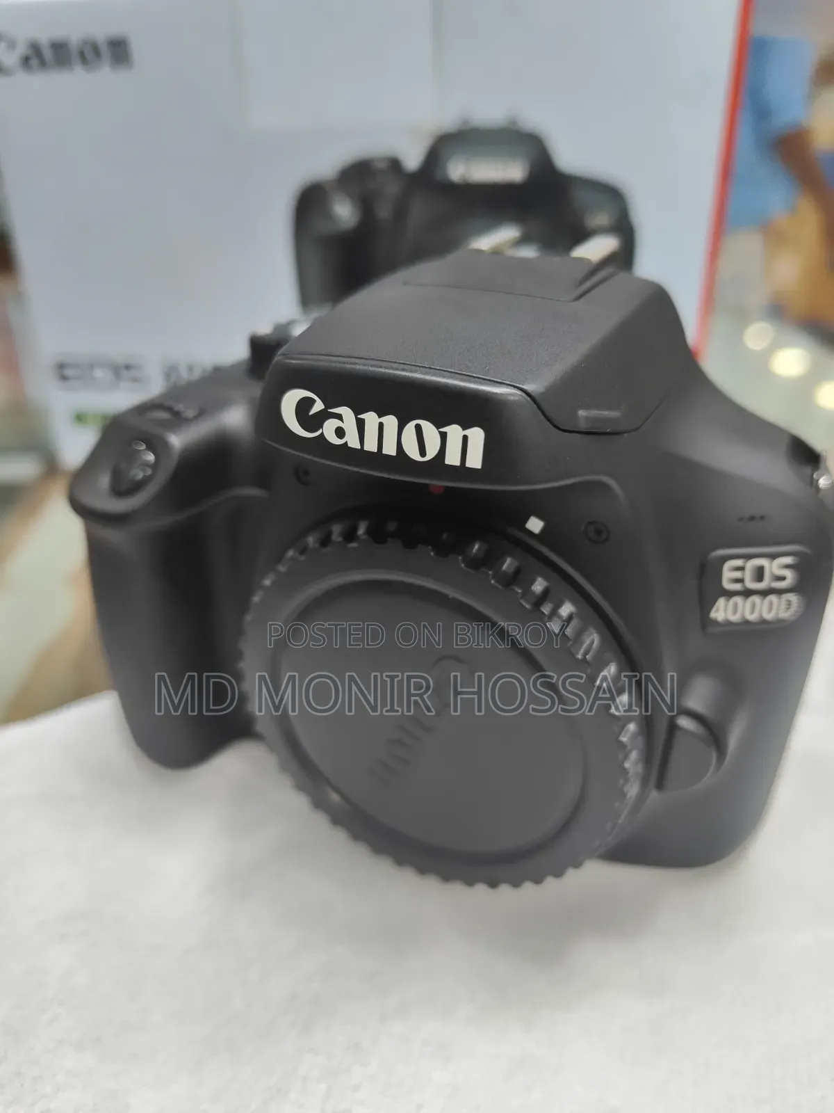 Canon 4000D 18-55 mm (Very lightly used)