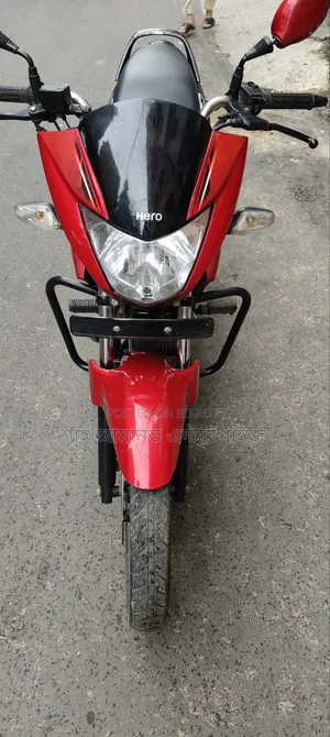 Hero Glamour 2020 Red