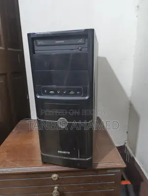 Desktop Computer 4GB Intel Core i3 SSD 128GB