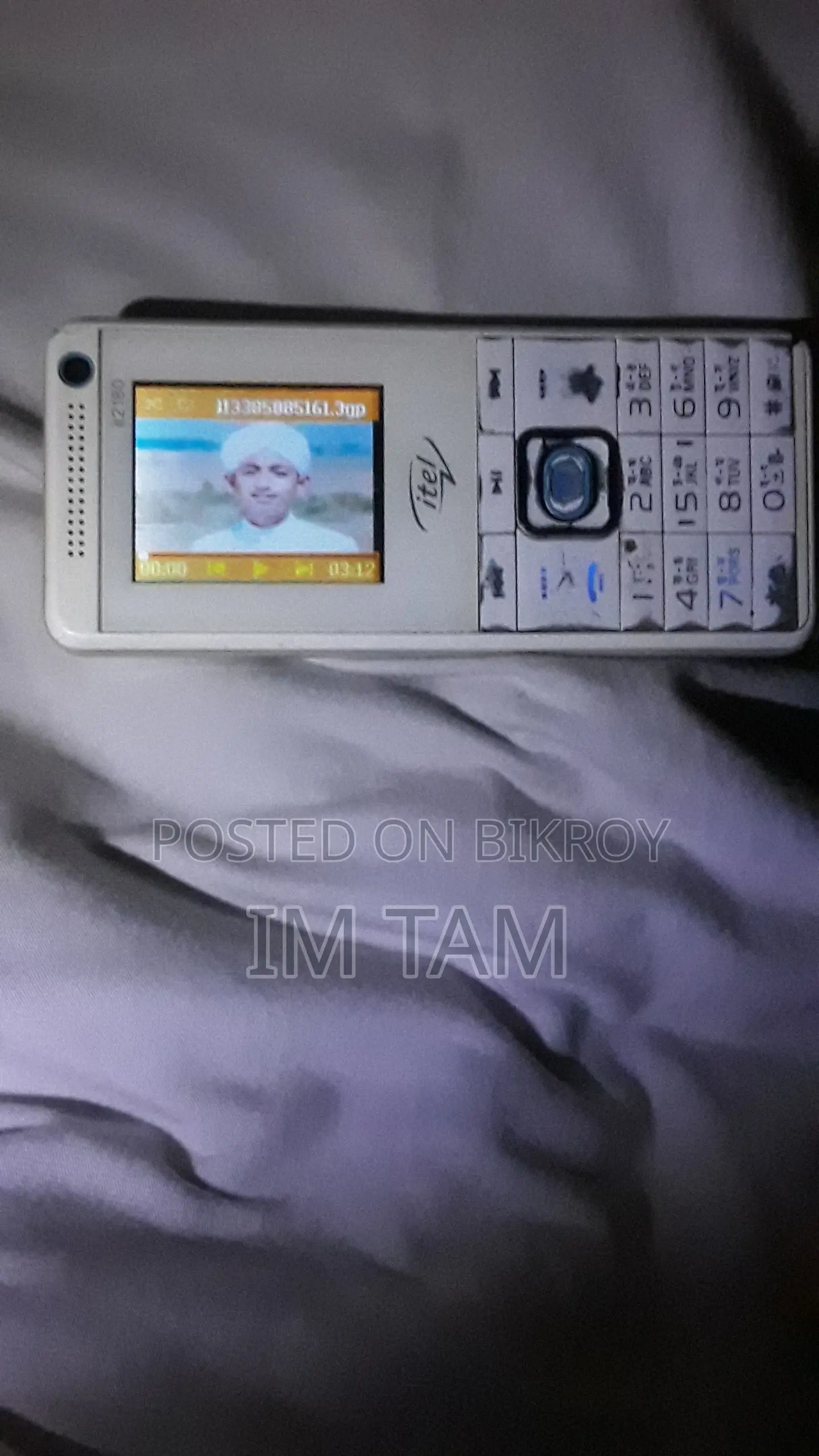 Itel IT2180 White