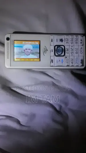 Itel IT2180 White