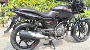 Bajaj Pulsar 150 2023 Black