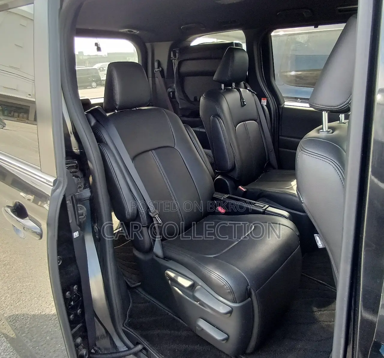 Toyota Voxy 2023 Black
