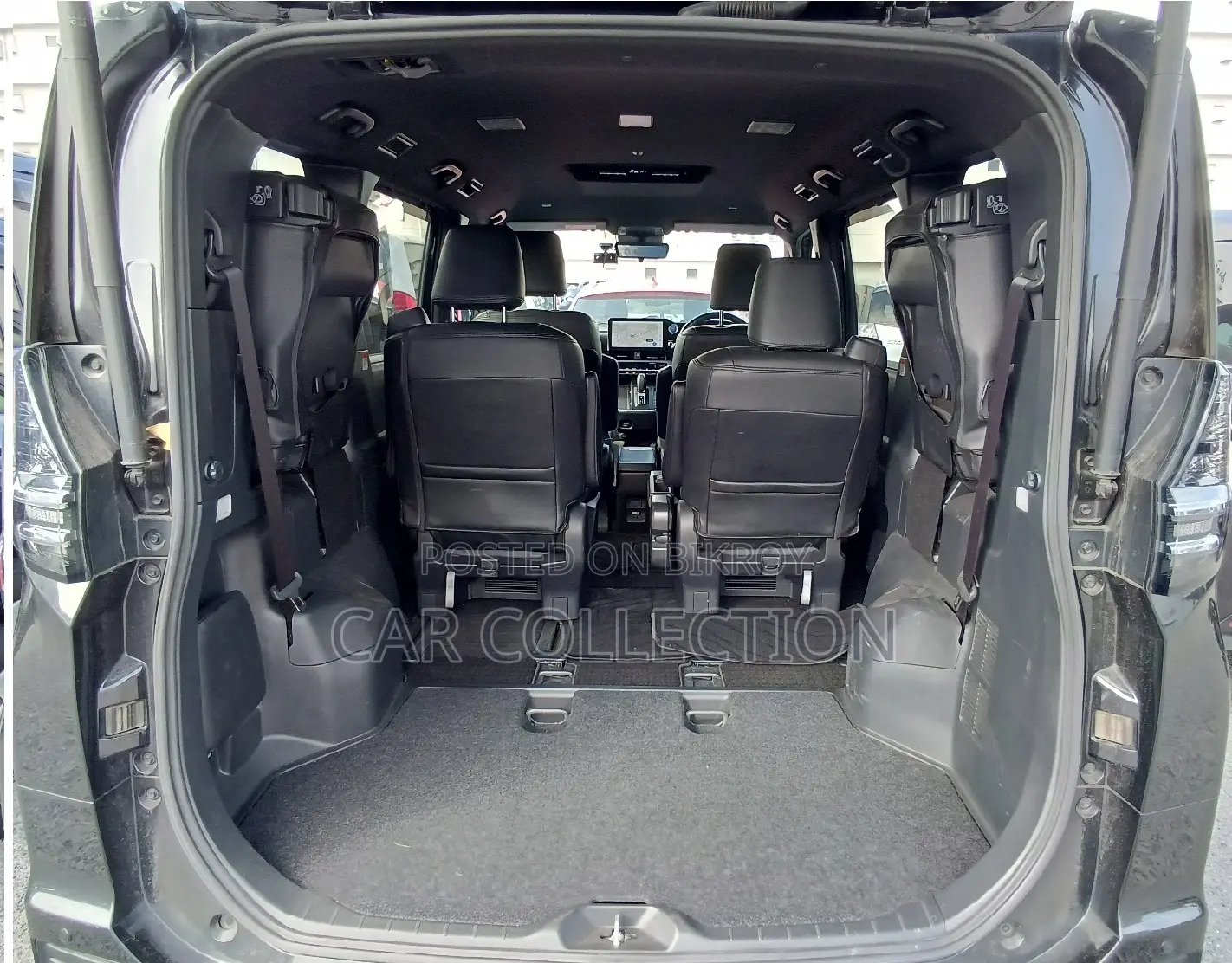 Toyota Voxy 2023 Black