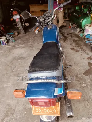 Yamaha 1997 Blue