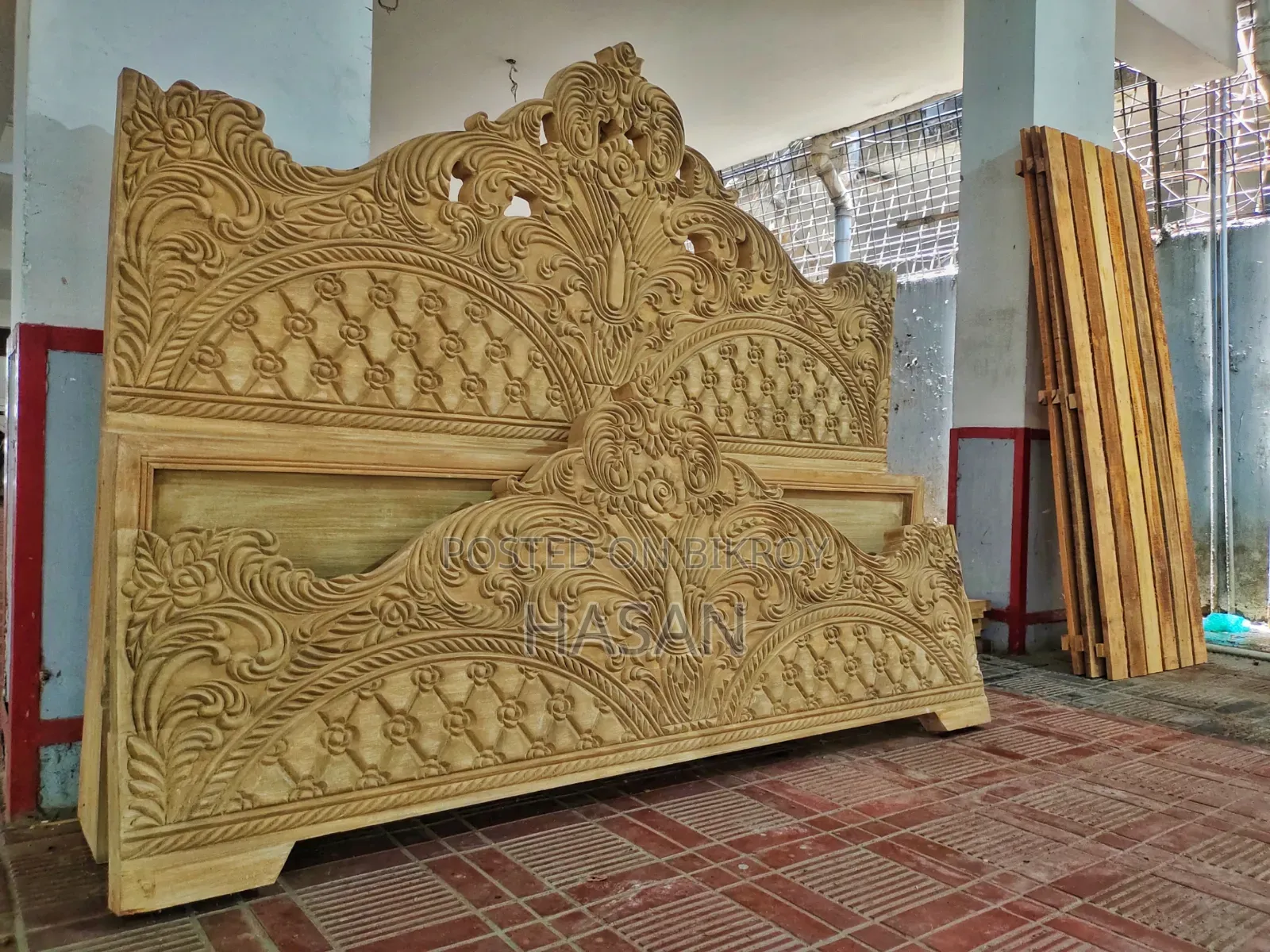Bed for Sale 6/7 Feet