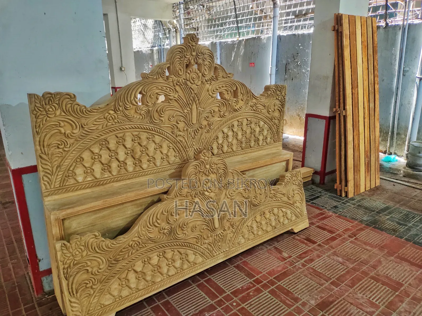 Bed for Sale 6/7 Feet