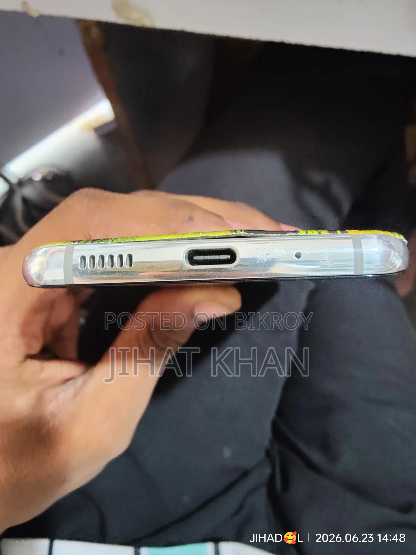Samsung 128 GB White