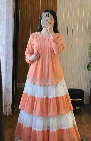 Trendy Ladies Tops and Skirt Set