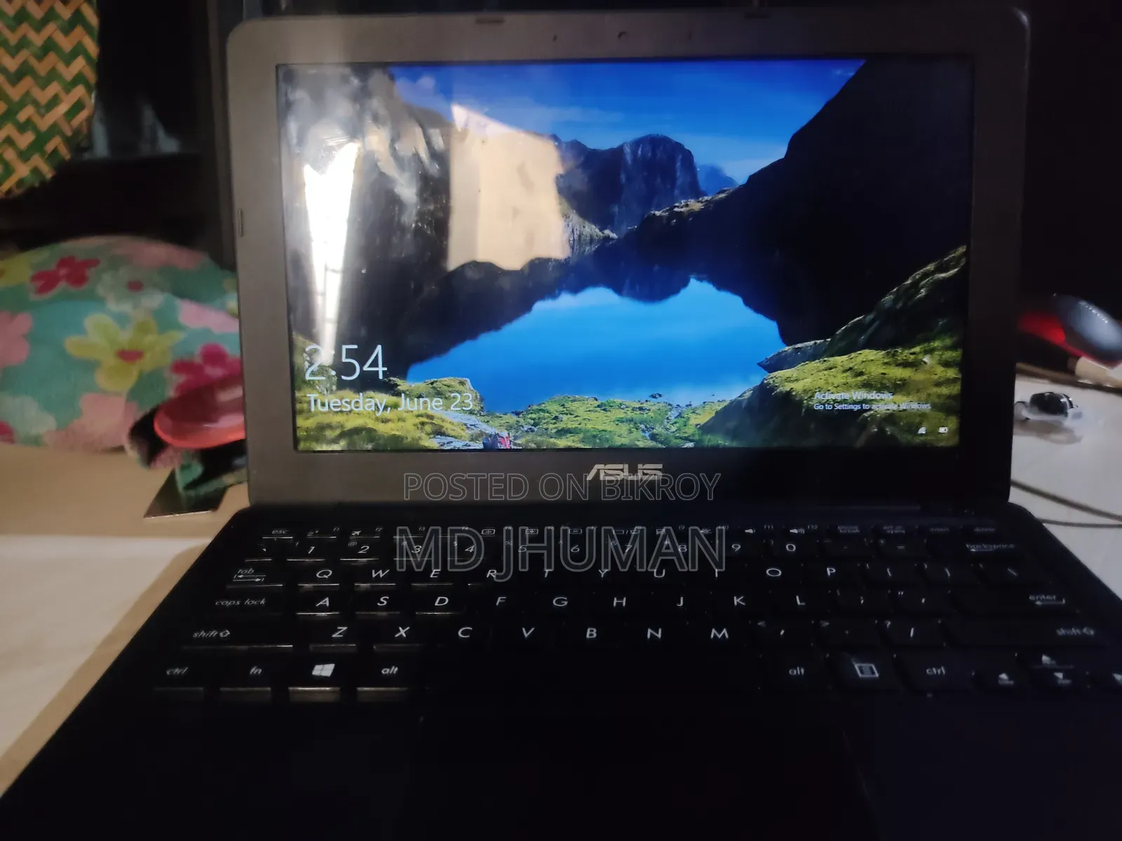 Laptop Asus E203NAH 4GB Intel Pentium SSD 256GB