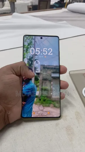 নতুন মটোরোলা মটো জি৮৫ ১২৮ জিবি ইয়েলো