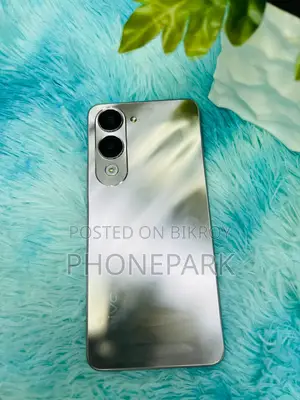 Vivo Y19s 128 GB Silver