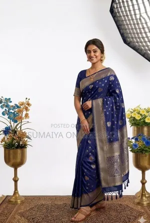 Japanese Silk Saree With Blouse Piece
