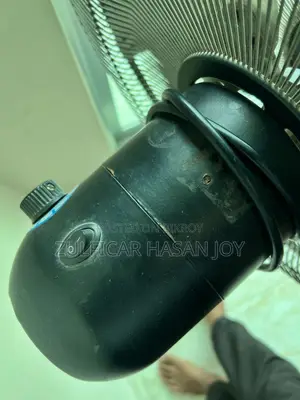 মিডিয়া স্ট্যান্ড ফ্যান