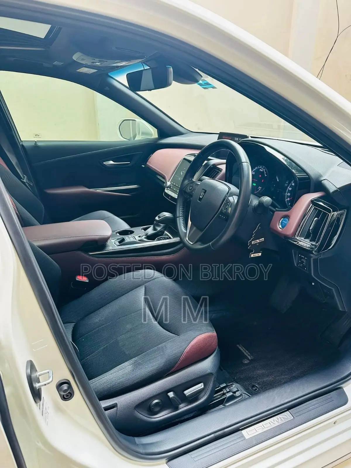 Toyota Crown 2018 Pearl