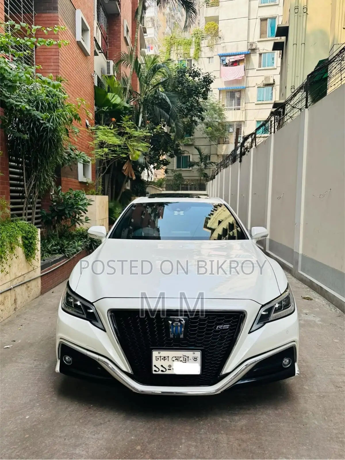 Toyota Crown 2018 Pearl