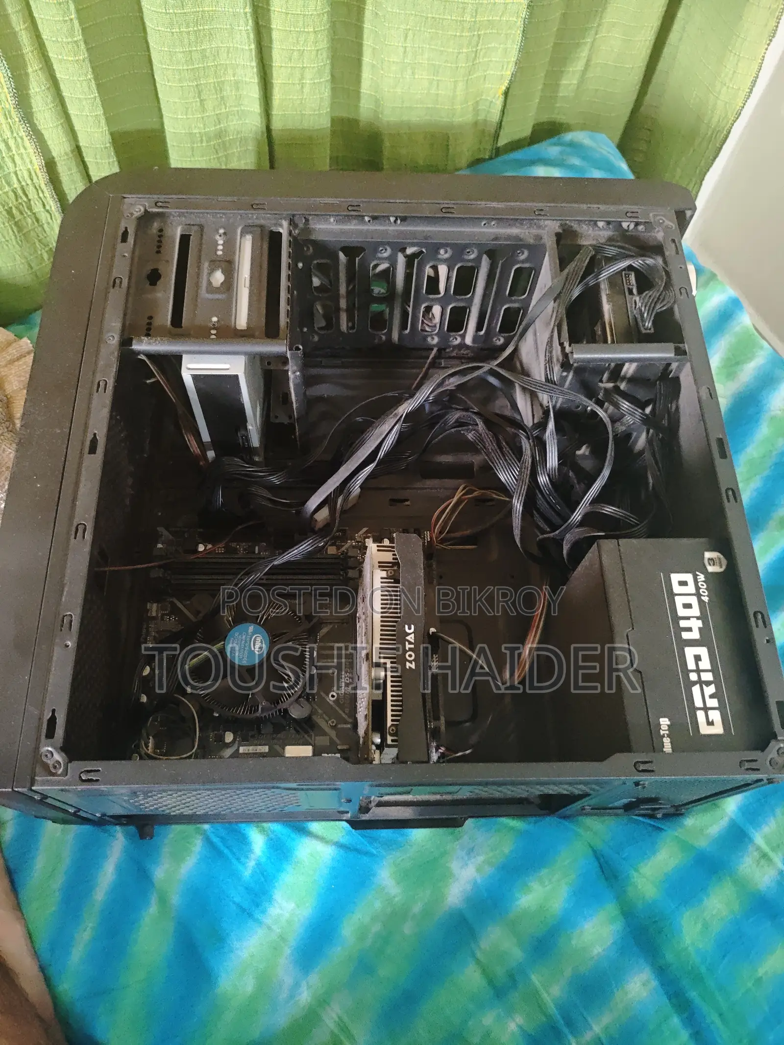 Desktop Computer Gigabyte GB-BNi5G4-1050Ti 8GB Intel Core i3 HDD 1TB