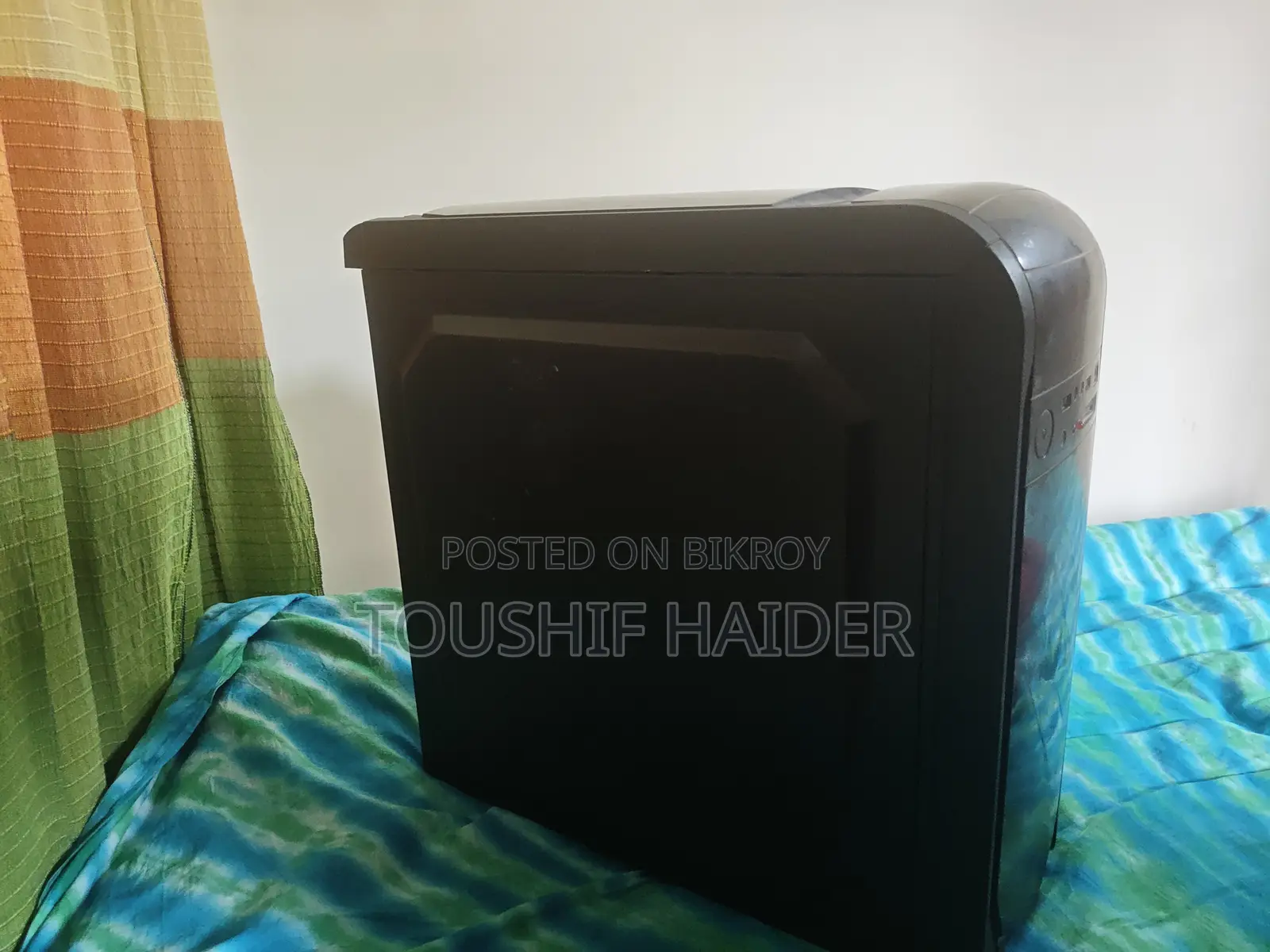 Desktop Computer Gigabyte GB-BNi5G4-1050Ti 8GB Intel Core i3 HDD 1TB