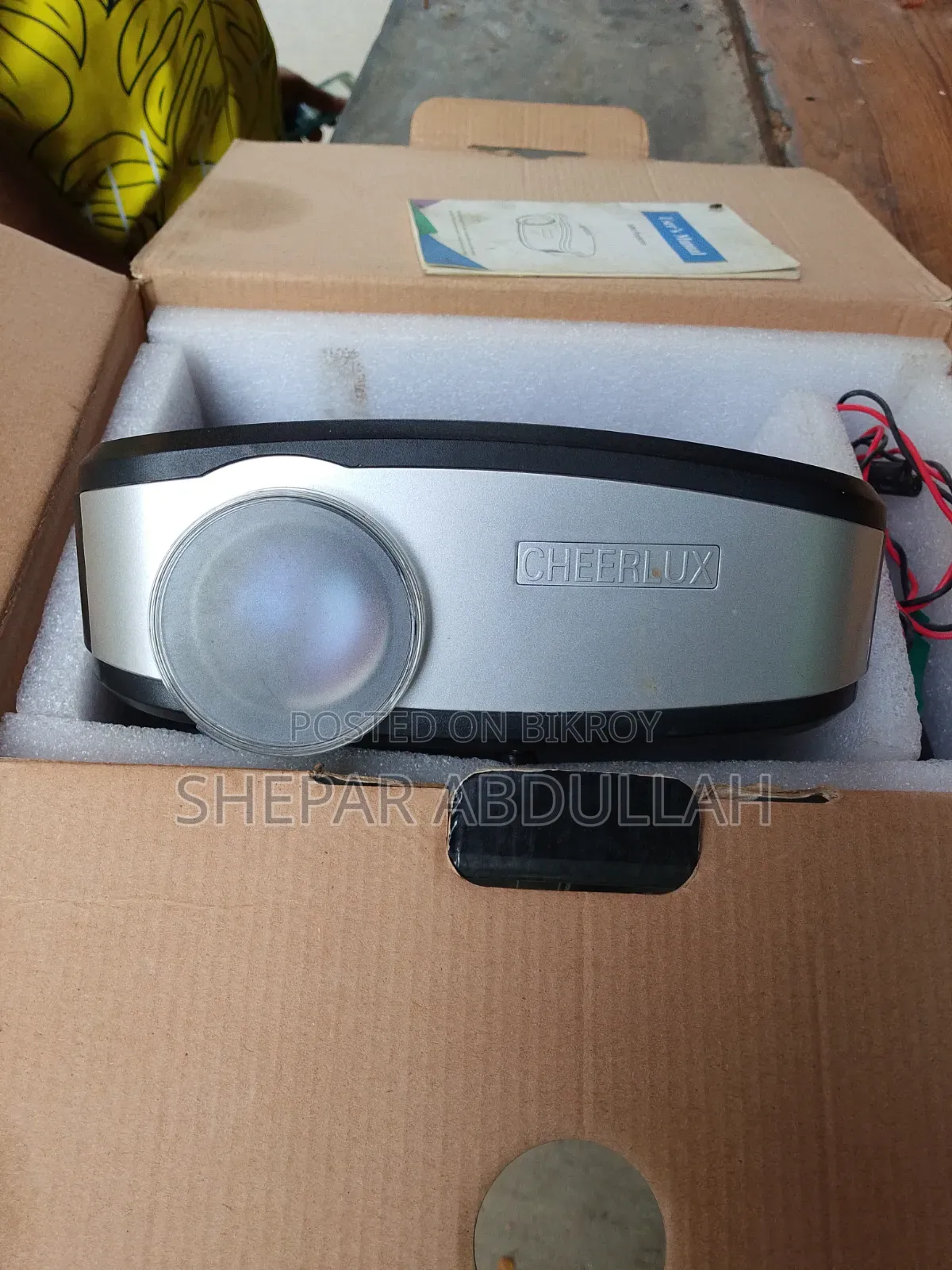 1 Projector for Sale