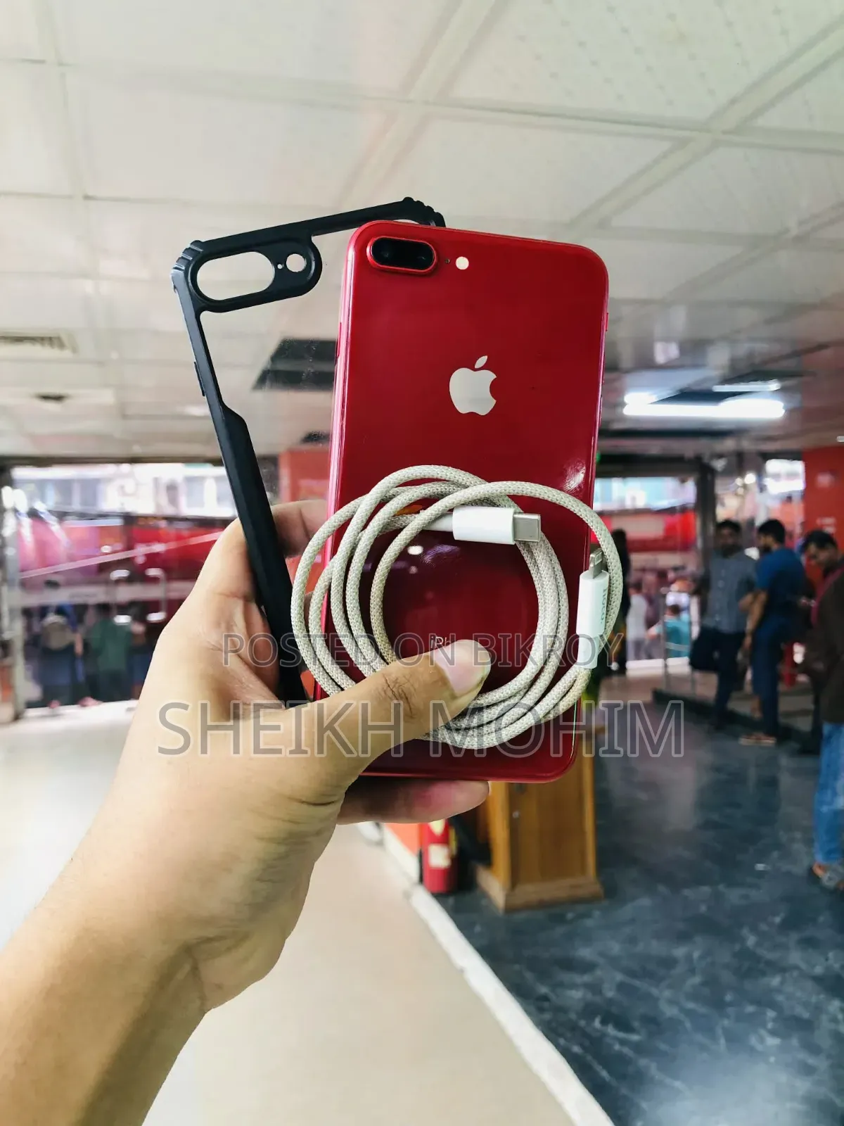 Apple iPhone 8 Plus 64 GB Red