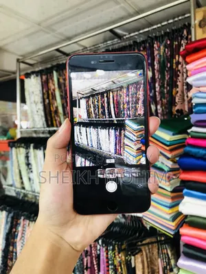 Apple iPhone 8 Plus 64 GB Red