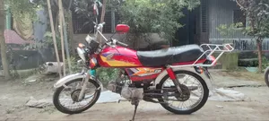 হোন্ডা ২০১৮ লাল