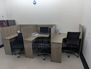 ওয়ার্ক স্টেশন