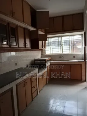 3-bedroom Apartment in Gulshan for rent