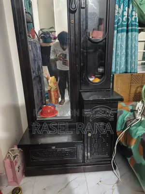 Dressing table for sale