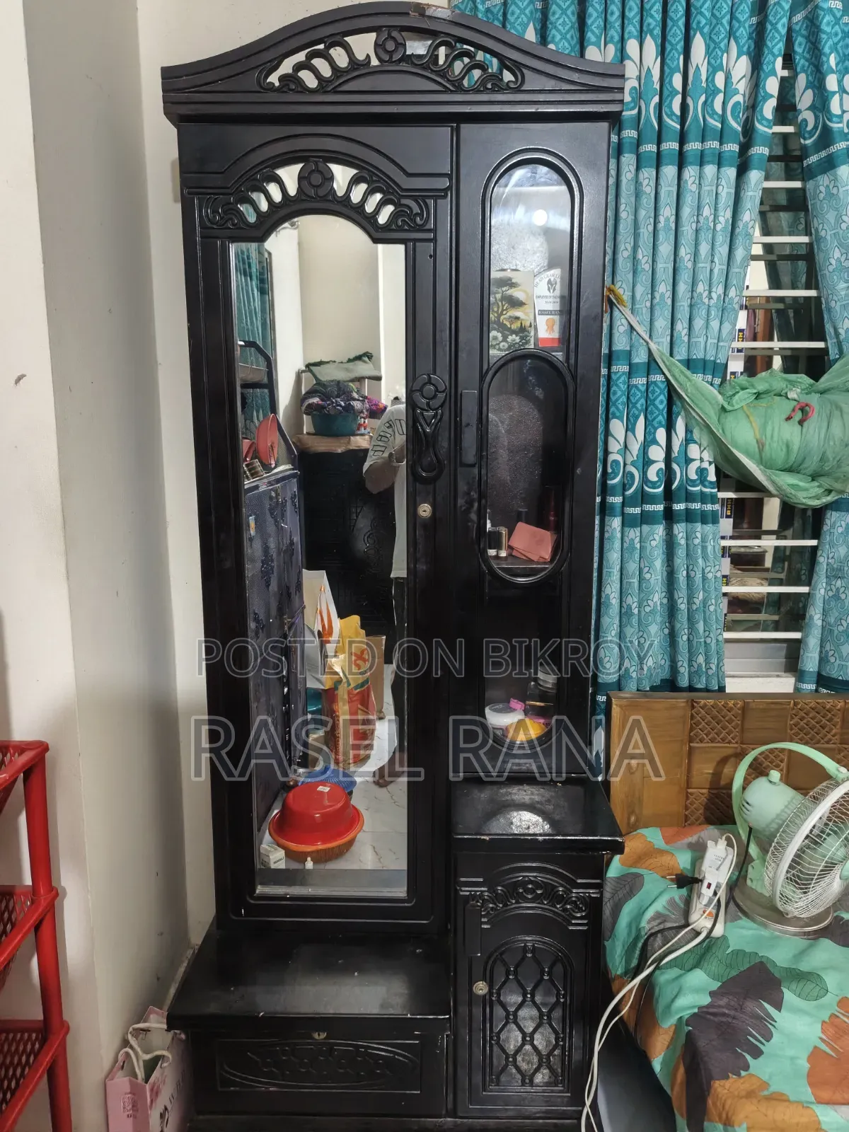 Dressing table for sale