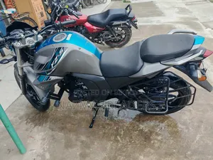 Yamaha FZ 2025 Gray