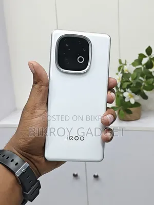 Vivo iQOO Z10 Turbo Pro 256 GB White