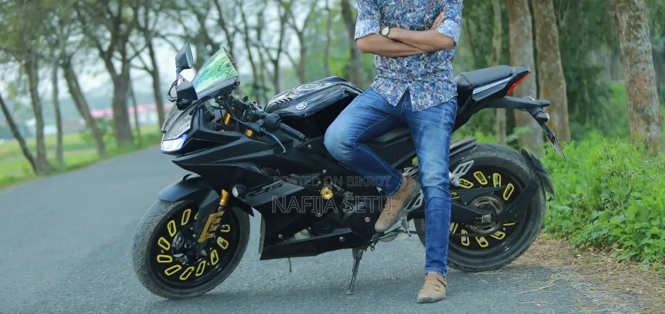 Yamaha R15 V3 2022 Black