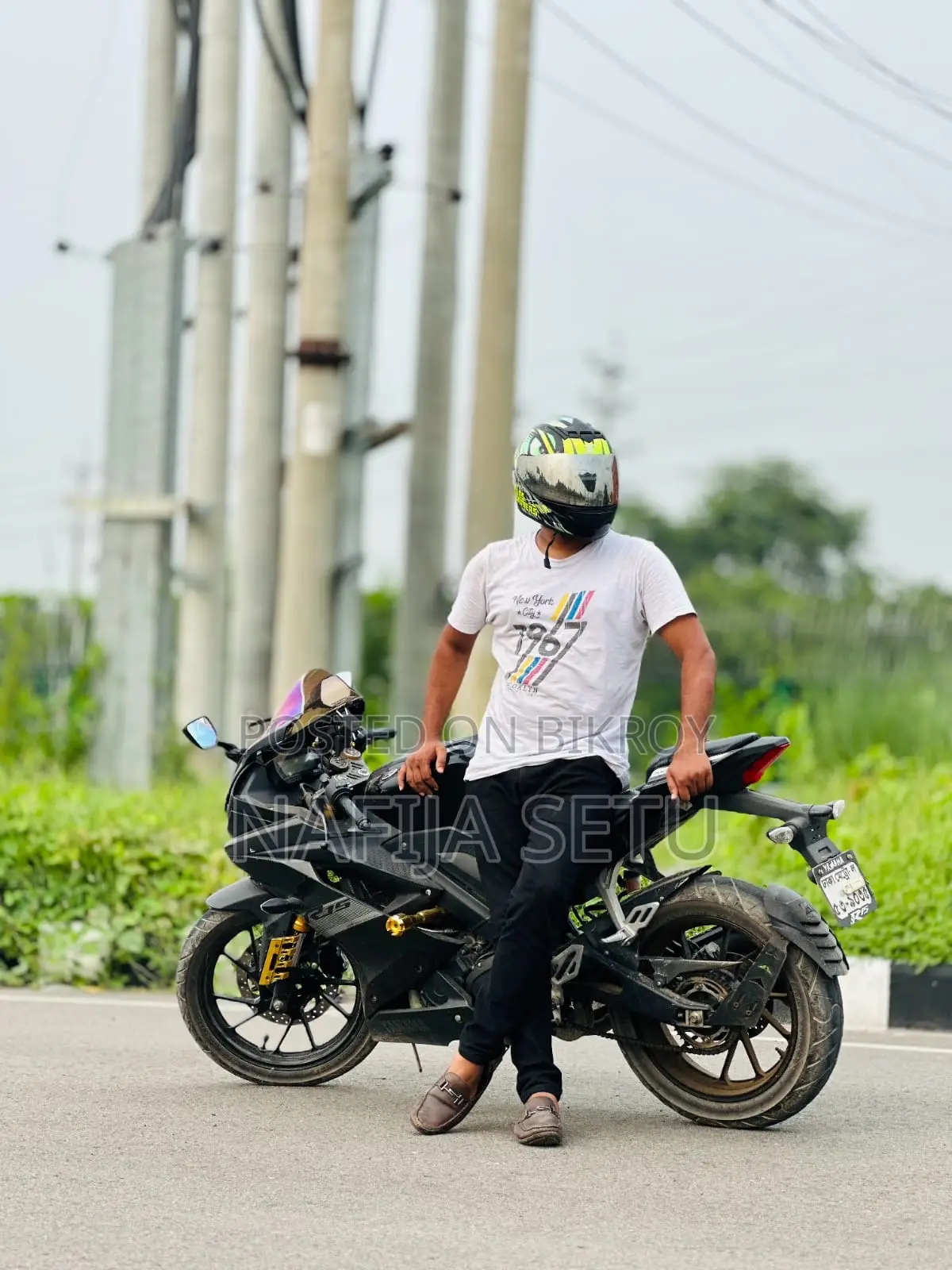 Yamaha R15 V3 2022 Black